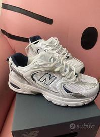 New Balance 530 bianco e blu scuro 42