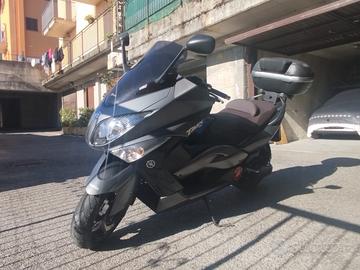 Yamaha T Max - 2008
