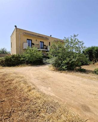 Eleganza, privacy e ampi spazi immersi nel verde,
