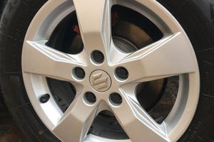Cerchi in lega e Gomme 16 pollici Fiat Sedici  SX4