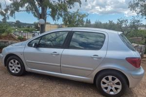 Peugeot 307 - 2004
