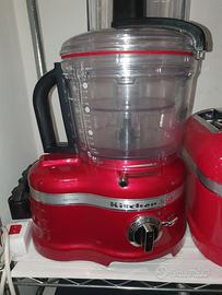 Robot da cucina multifunzione.