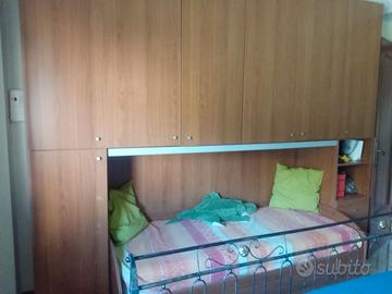 Letto a ponte poco usata