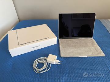 MacBook Air M4