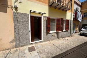 Centro: Trilocale con ingresso Indipendente