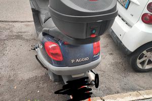 piaggio x9