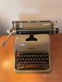 Macchina per scrivere Olivetti Lexikon 80
