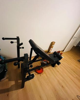 Panca technogym  multifunzione  salva spazio