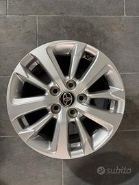 Cerchi in lega 16” originali Toyota Yaris Cross
