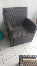 Tavolo e 2 poltrone in rattan 