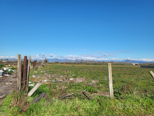 Permuto Terreno industriale frignano (CE)