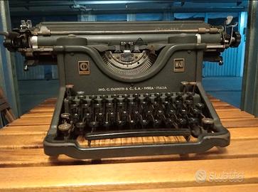 macchina da scrivere 