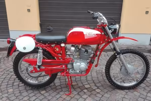 Moto Morini Corsaro 150 Regolarità