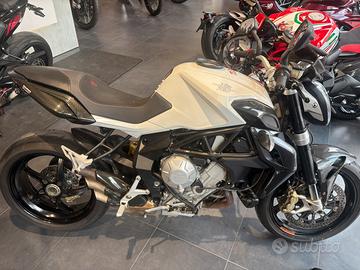 Mv Augusta Brutale 800