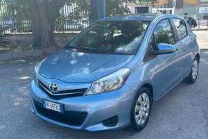 Toyota Yaris 1.4 D-4D 5 porte Lounge