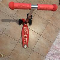Monopattimo maxi micro rosso