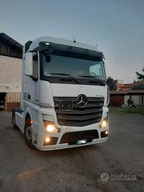 Mercedes 1848 euro 6