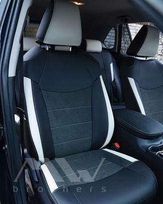 Set coprisedili su misura per Toyota Rav4 5 Hybrid