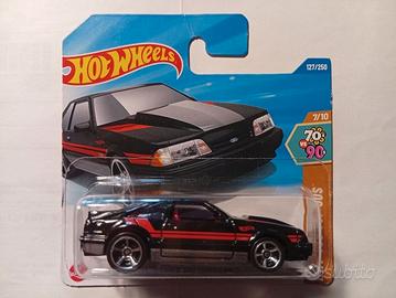 Hot Wheels 2025 '92 Ford Mustang 127/250