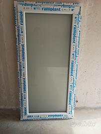 Finestra pvc 146cm x 73cm