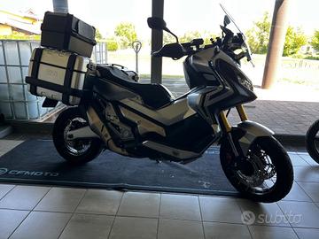 Honda X-ADV 750