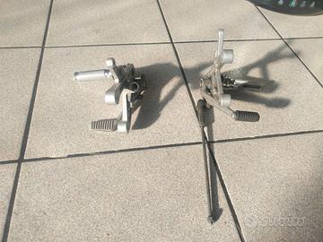 Honda CBR600F Pedane originali.