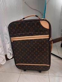 trolley  louis vuitton 