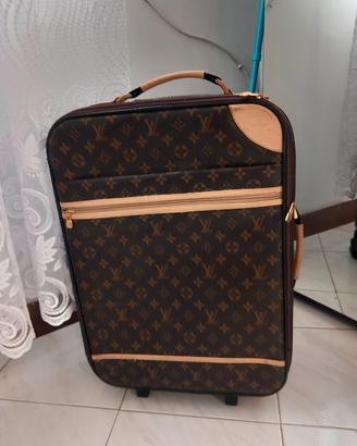 trolley  louis vuitton 