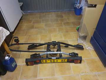 Carrello Auto traino Thule per bici mountain bike