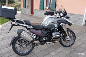 BMW R1200gs