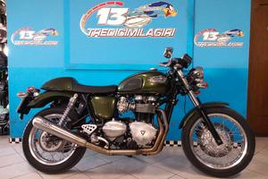 TRIUMPH THRUXTON 900