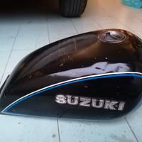 Serbatoio Suzuki (stile custom) 