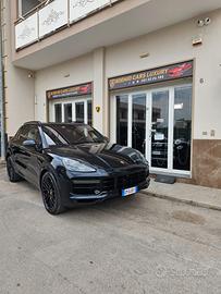 Porsche Cayenne 4.0 V8 Turbo
