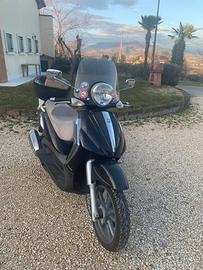 Piaggio Beverly 300