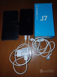 Telefono J7