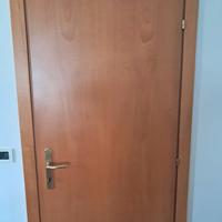 Porte interne in legno – set completo