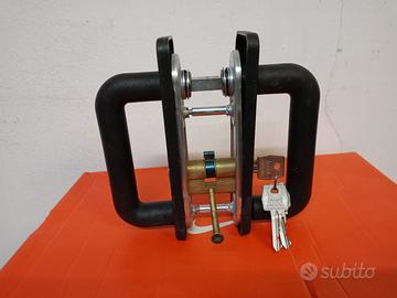 serratura con MANIGLIA e Chiave x PORTE ANTINCENDI