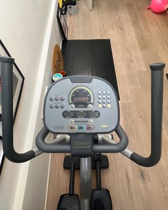 Ellittica Technogym