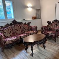 Divano 3 posti + poltrana e tavolino - Barocco