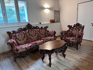 Divano 3 posti + poltrana e tavolino - Barocco