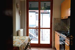 Pietra l- trilo a 400 mt mare