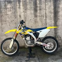 Suzuki rmz 250