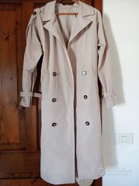 Trench lungo donna. 