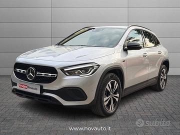 Mercedes-Benz GLA 250 e phev (eq-power) Sport...