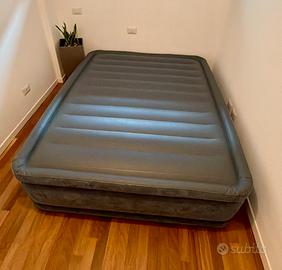 Materasso gonfiabile Intex matrimoniale