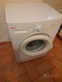 Lavatrice Akai