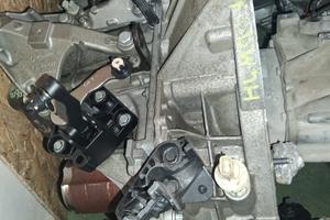 Cambio dacia dokker 1.6 benzina 5 marce