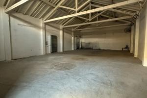 Capannone laboratorio deposito Leffe (bg)