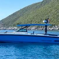 Axopar 37 Sun-Top Miami Blue del 2020