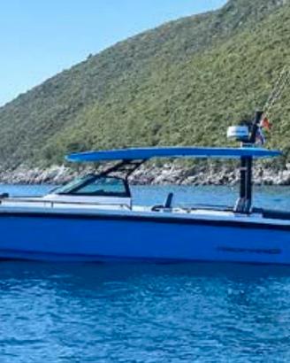 Axopar 37 Sun-Top Miami Blue del 2020